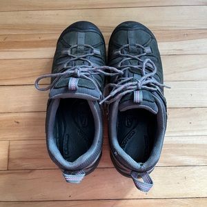 Women’s Keen Hiking Shoe